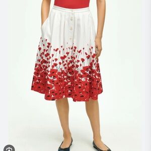 Brooks Brothers stretch cotton poppy print flare skirt, size 6